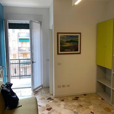 Cozy 1-Room Studio In Giambellino Milano Eksteriør bilde