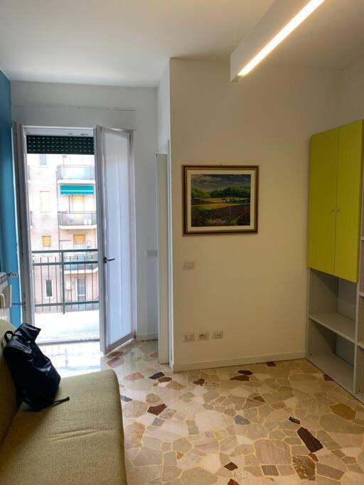Cozy 1-Room Studio In Giambellino Milano Eksteriør bilde